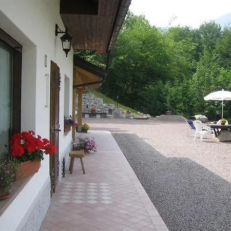 Casera Al Capitel Tatil Evi *
